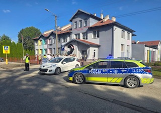 Policja prowadzi kampanię „Bezpieczna droga do szkoły” w Kazimierzu Wielkiej